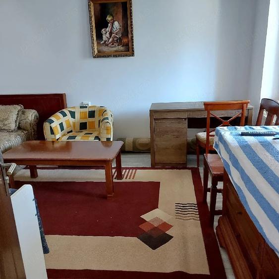 Casă cu Teren 275 Mp în Central
