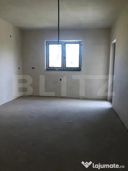 Casă cu 3 camere cu Teren 610 Mp în Cristian