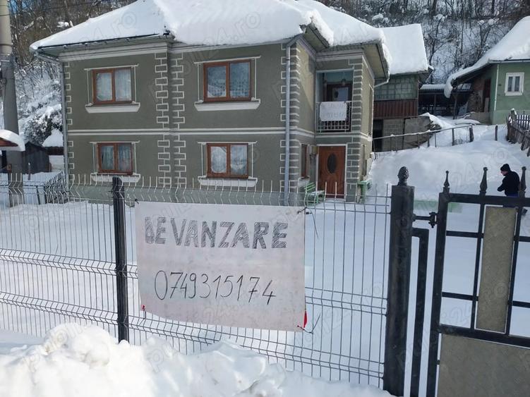 Teren de 3000 mp, în Central