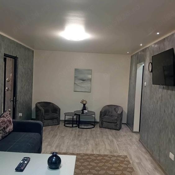 Apartament cu 2 camere decomandat în Micro 16