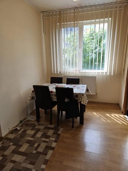 Apartament cu 2 camere semidecomandat, mobilat în Gruia