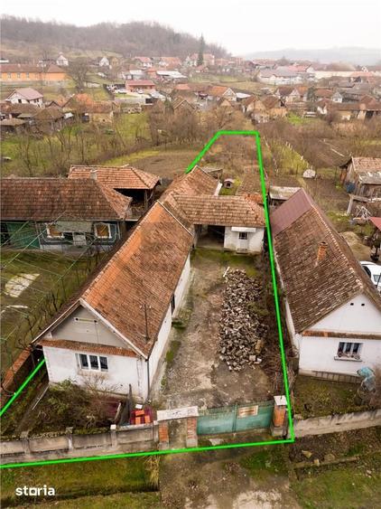 Casă cu 4 camere cu Teren 1021 Mp în Sârbi