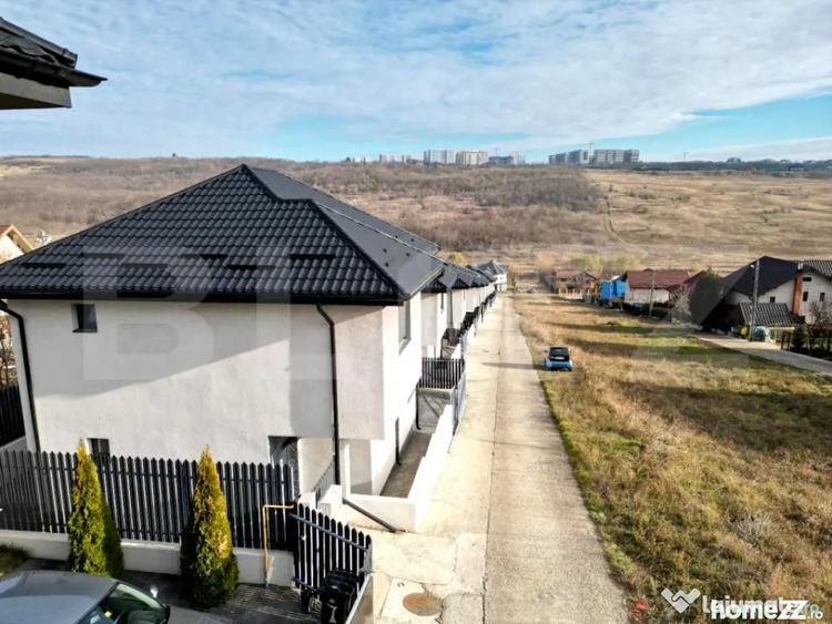 Casă cu 4 camere cu Teren 250 Mp în Rediu
