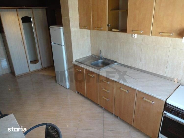 Apartament cu 2 camere semidecomandat în Vitan