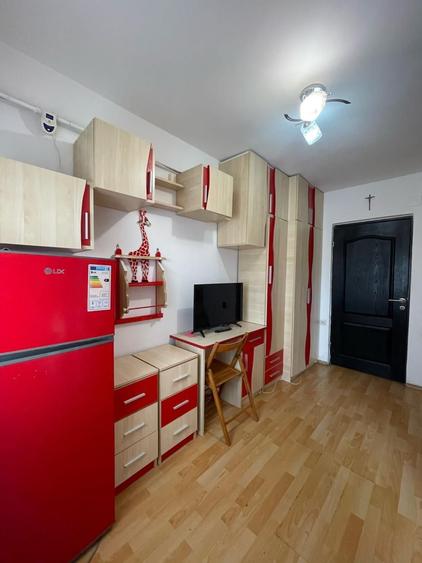 Proprietar inchiriez garsoniera in sector 3 langa metrou 1 decembrie - 14
