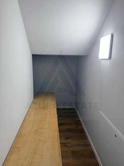 Casă individuală cu 4 camere cu Teren 270 Mp în Cristian