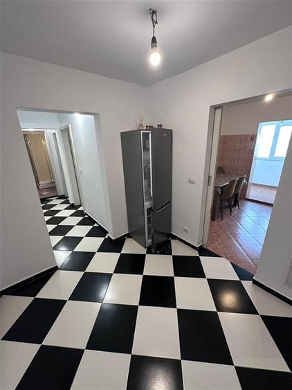 Apartament cu 3 camere decomandat în Zimbru