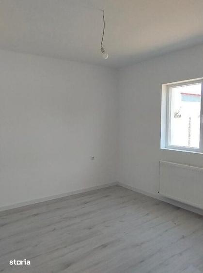 Casă cu 3 camere cu Teren 248 Mp în Central