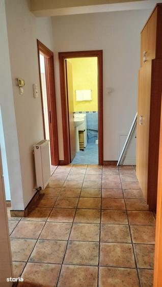 Apartament cu 2 camere decomandat în Gruia
