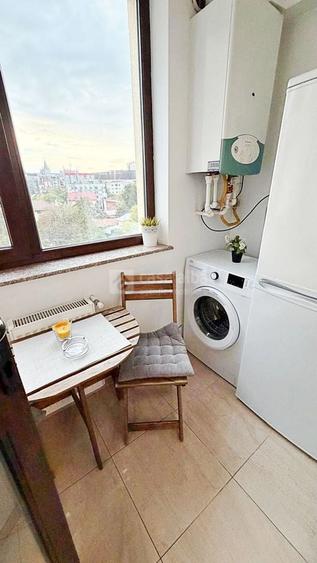 Apartament cu 2 camere nedecomandat, mobilat în Central