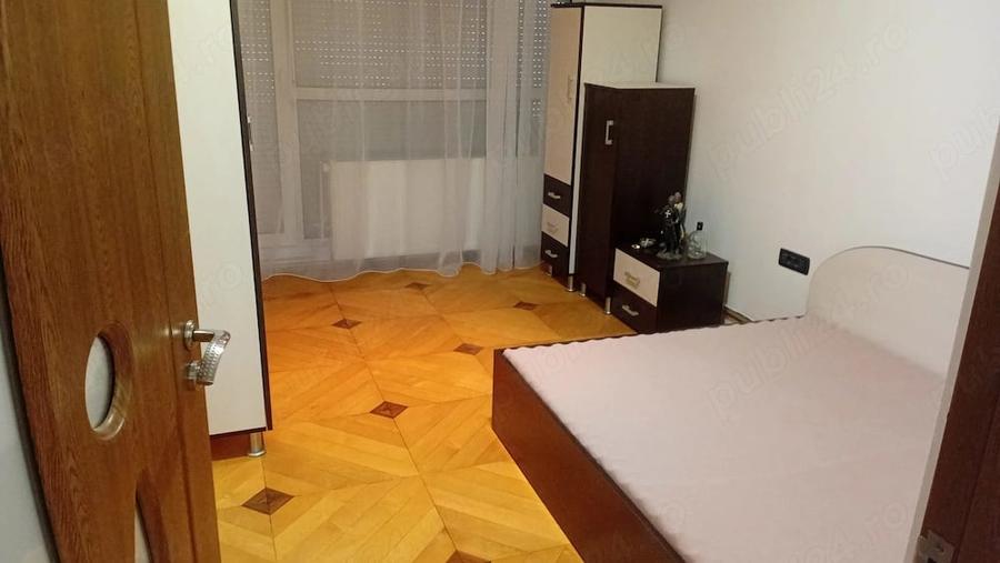 Apartament cu 3 camere decomandat în UTA
