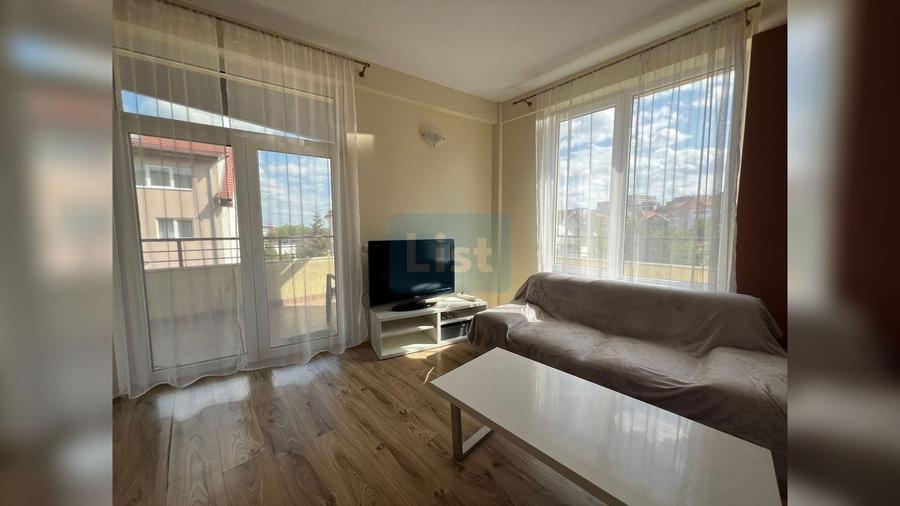 Apartament cu 4 camere semidecomandat, mobilat în Zorilor