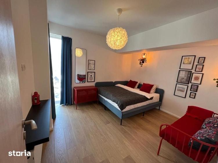Apartament cu 4 camere decomandat în Central