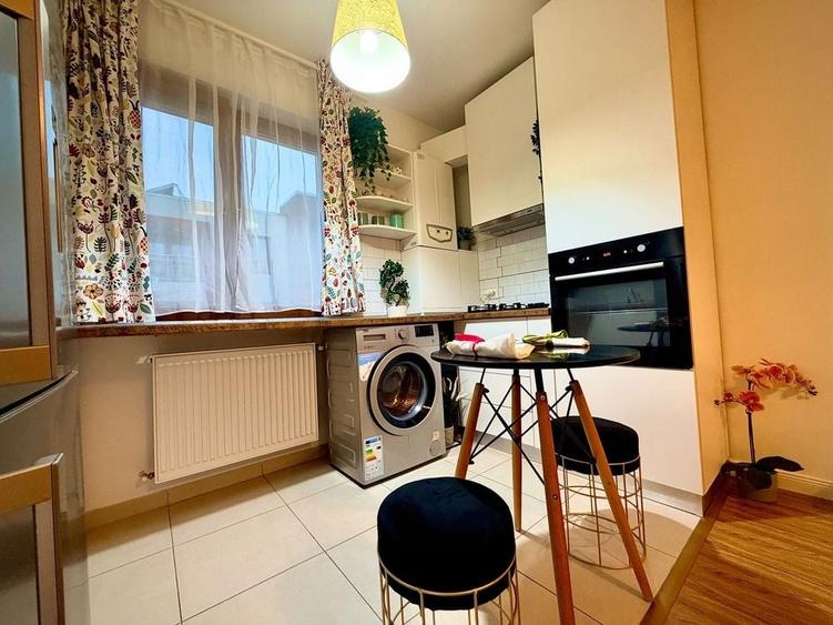 Apartament cu 2 camere semidecomandat în Central