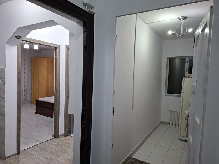 Garsonieră decomandată în Central