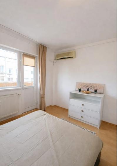 Apartament cu 3 camere decomandat, mobilat în Tineretului