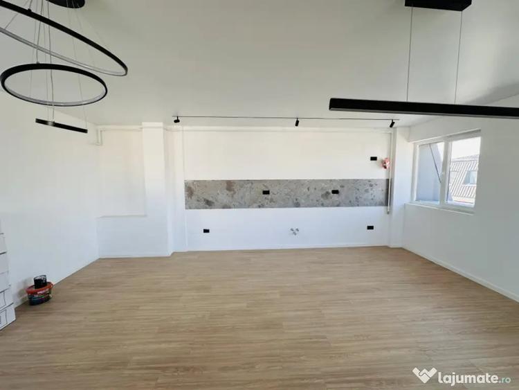 Apartament cu 4 camere decomandat în Chiajna