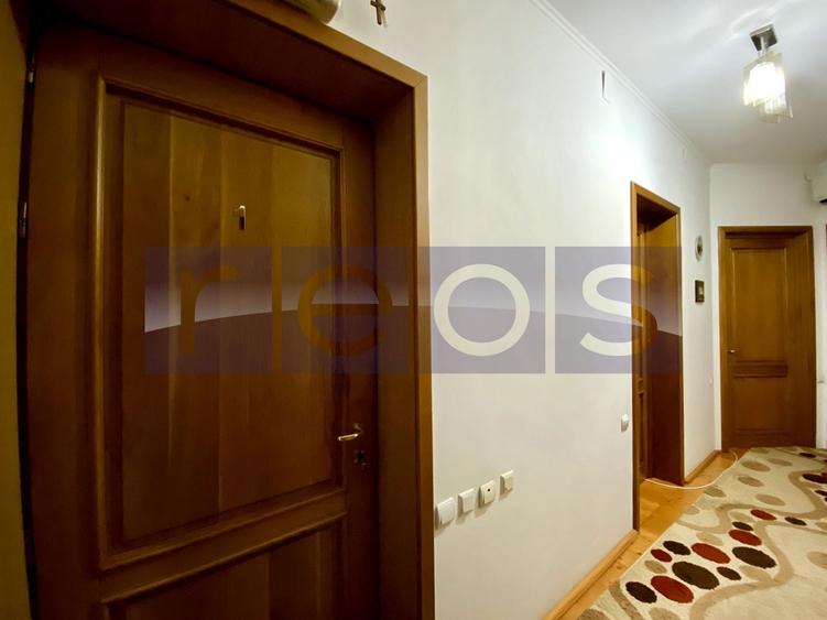 DE VANZARE 3 CAMERE 100 MP | BOXA 10 MP | SEBASTIAN | VULCAN CENTER - 22
