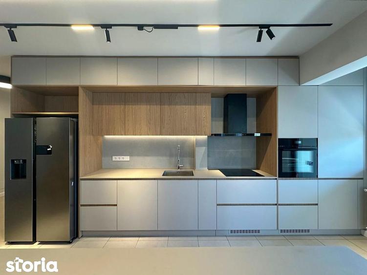 Apartament cu 4 camere în Aviatorilor