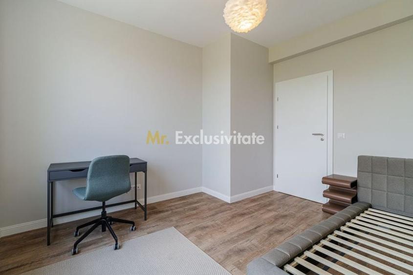 Casă cu 5 camere cu Teren 126 Mp în Giurgiului