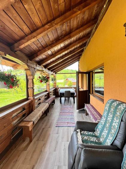 Casă cu 4 camere în Mărișel