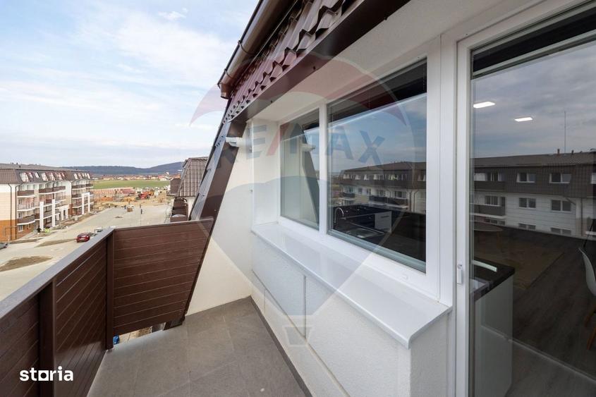 Apartament cu 2 camere, mobilat în Sânpetru
