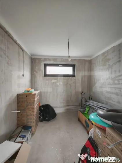 Casă cu 2 camere cu Teren 1400 Mp în Mihai Viteazu