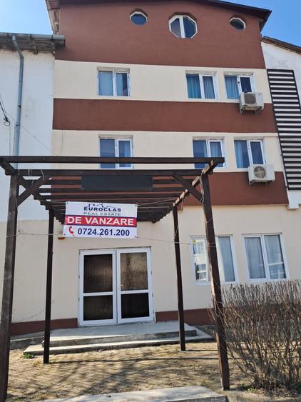 Casă cu 12 camere cu Teren 124 Mp în Eforie Sud