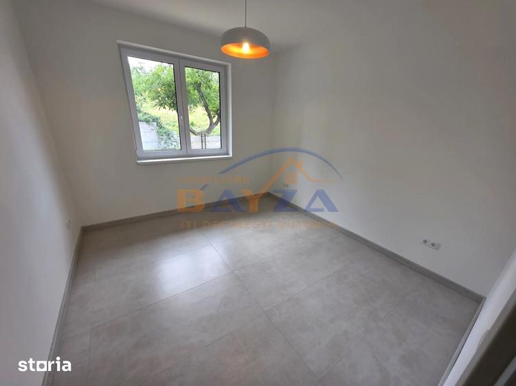 Casă cu 4 camere cu Teren 550 Mp în Central
