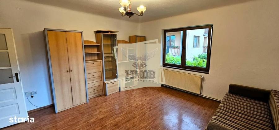 Apartament cu 3 camere decomandat în Țiglari