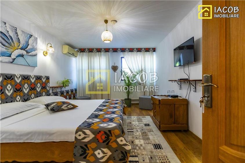 Hotel/Pensiune, de 150 mp, în Răstoaca