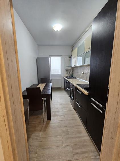 Apartament cu 2 camere decomandat în Militari