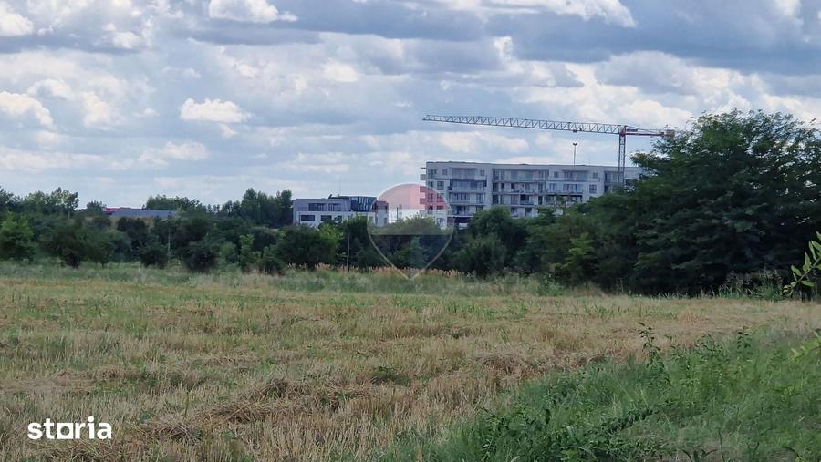 Teren de 2750 mp, în Central