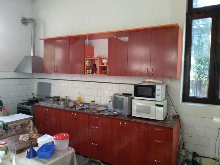 Spațiu comercial, de 150 mp, în Central