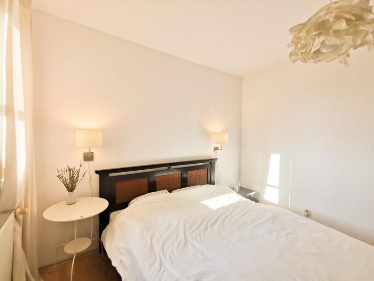 Apartament cu 2 camere semidecomandat, mobilat în Tineretului