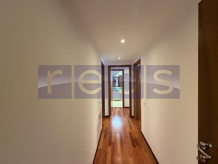 Apartament cu 3 camere, mobilat în Șoseaua Nordului