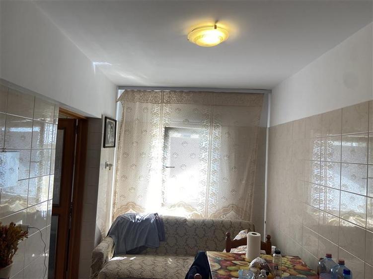 Apartament cu 2 camere decomandat, mobilat în Ultracentral