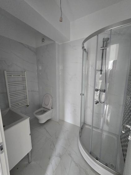 Apartament cu 3 camere decomandat în Frumoasa