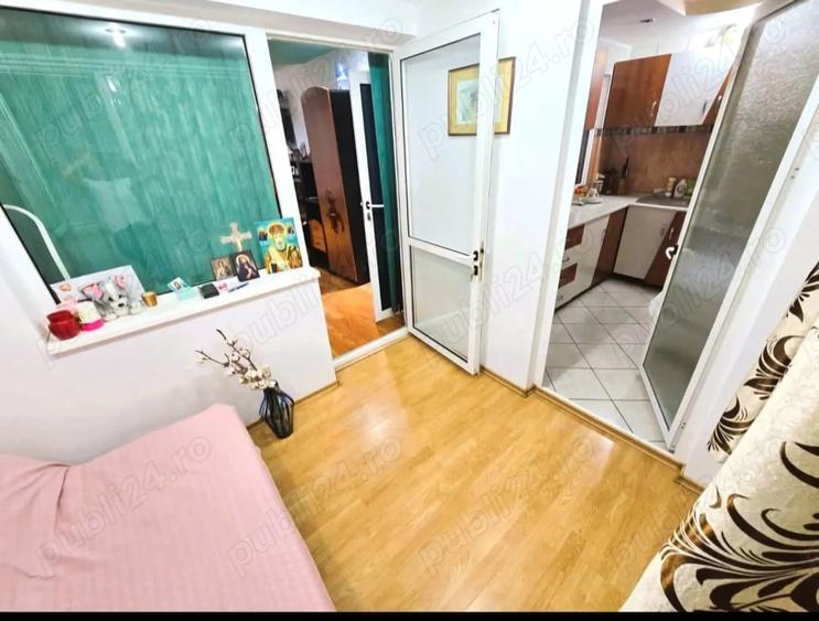 Vand apartament semidecomandat - 4