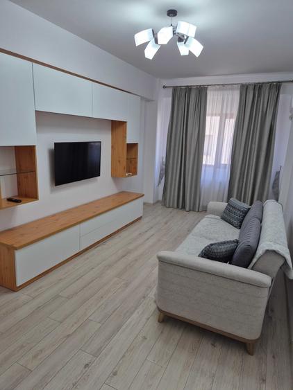 Apartament cu 2 camere decomandat în Exterior Vest
