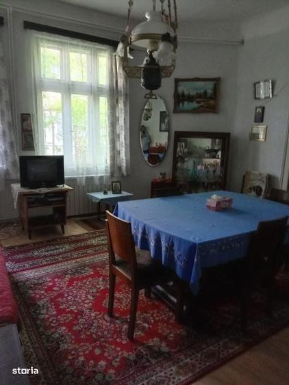Casa de vanzare3 dormitoare, 2 livinguri,ideala si pentru spatiu co - 5