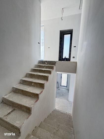 Casă cu 4 camere cu Teren 480 Mp în Chinteni