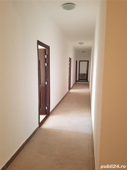 Apartament cu 6 camere decomandat în Central