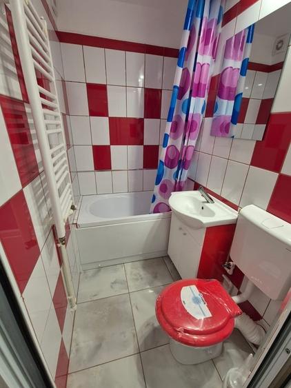 Apartament cu 2 camere semidecomandat în Kogălniceanu