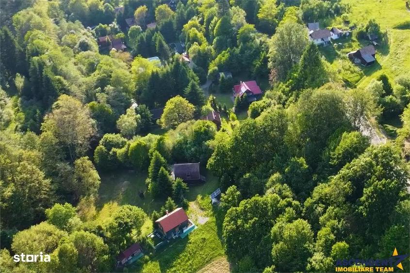Casă cu 7 camere cu Canalizare în Praid