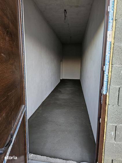 Casă cu 3 camere cu Teren 1900 Mp în Vârfu Câmpului