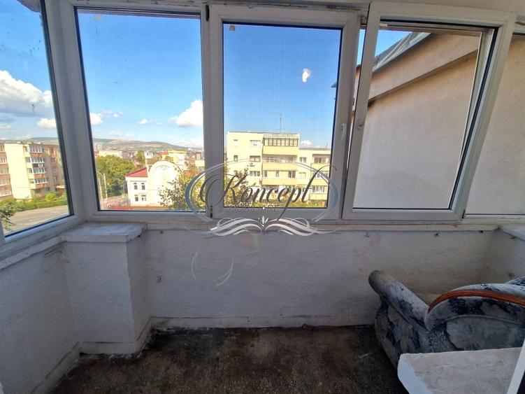 Apartament cu 3 camere decomandat, mobilat în Gheorgheni