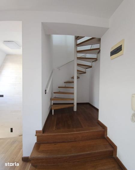 Apartament cu 5 camere în Dorobanți