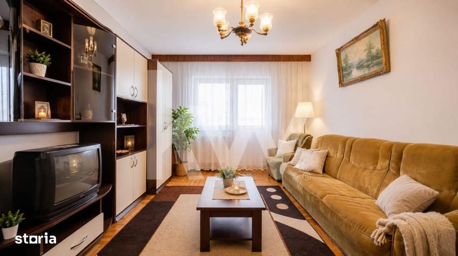 Apartament cu 3 camere decomandat în Central