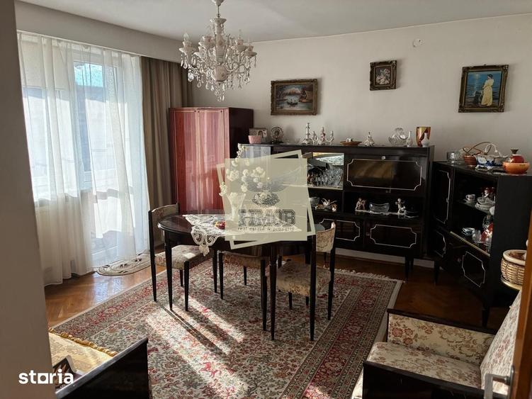 Apartament cu 3 camere în Central